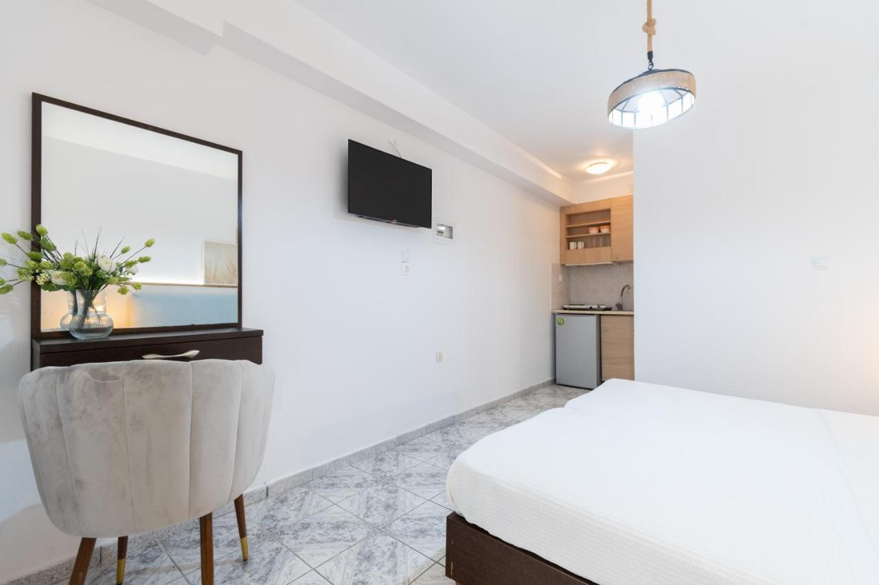 House Dimitra Studio 2 נאוס מרמרס